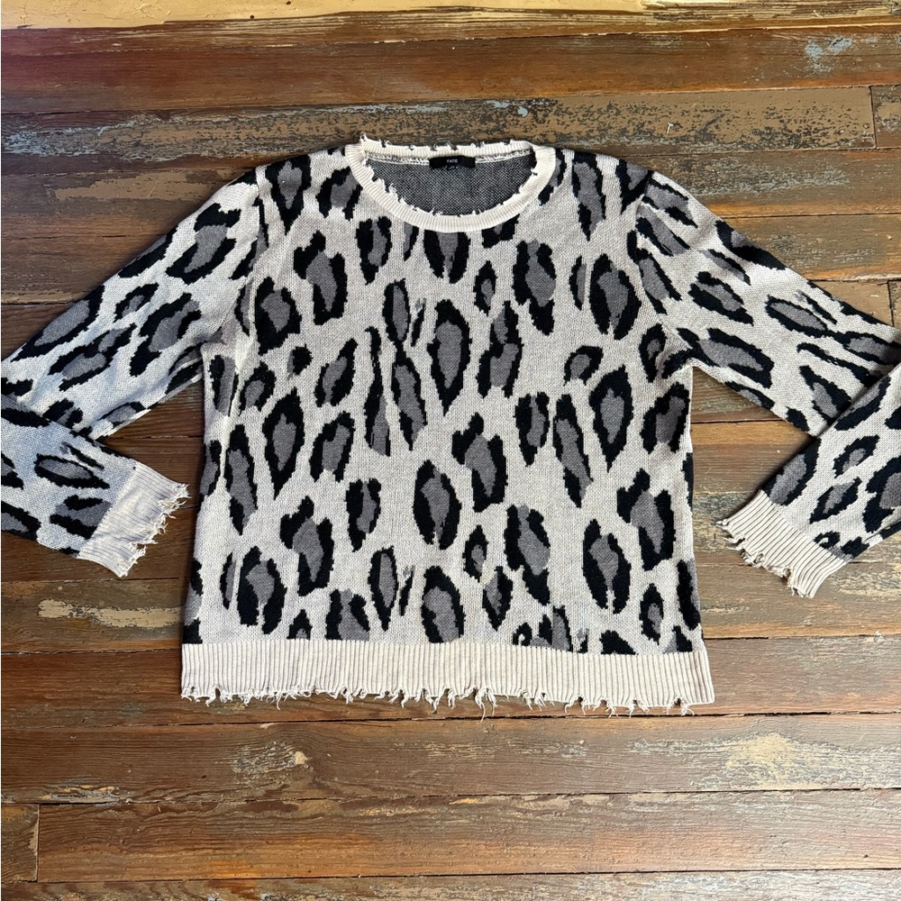 Fate Anthropologie Distressed Leopard Print Sweater ~ Size Medium 💚🍄 - Picture 5 of 7